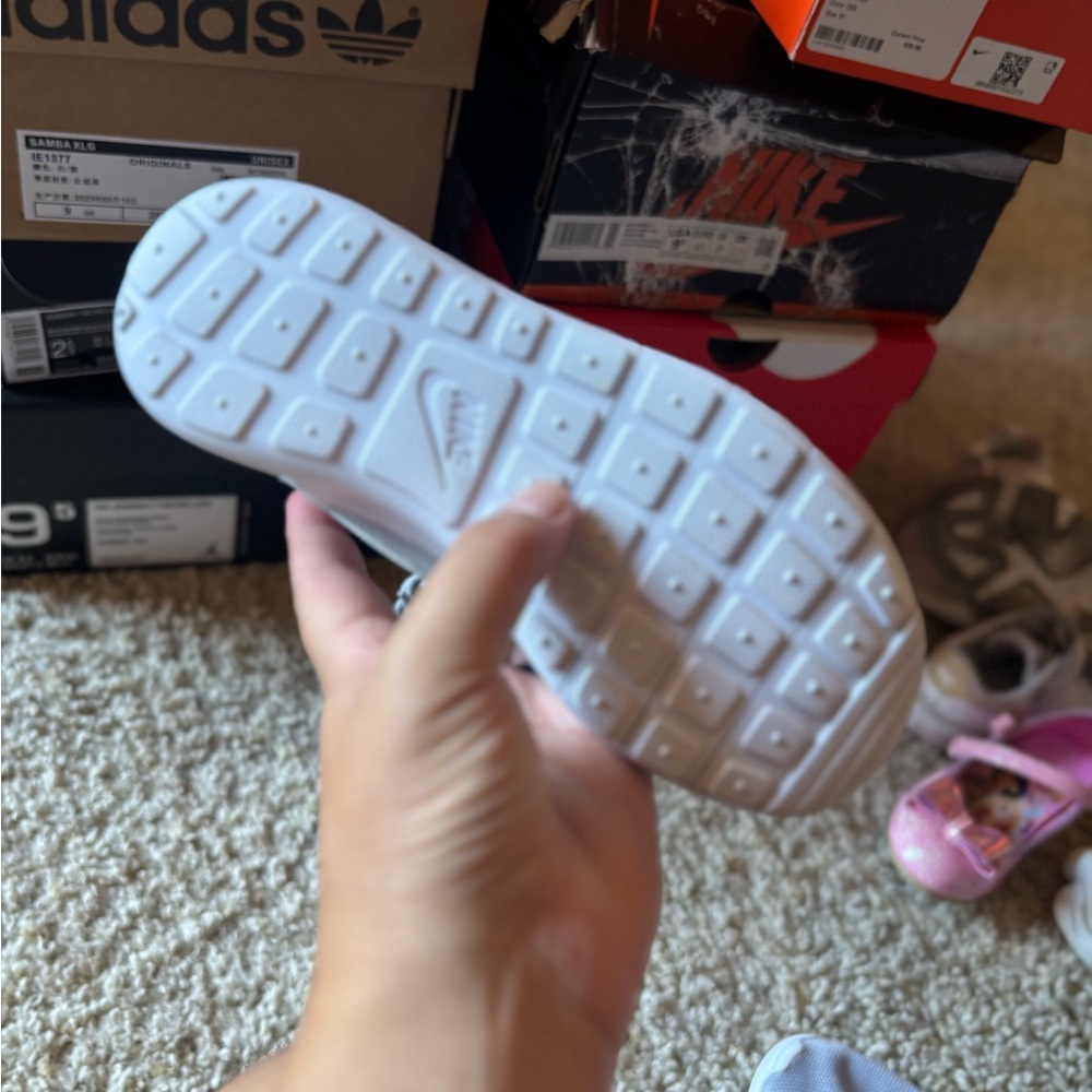 Nike grey roshe - Picture 4 of 6
